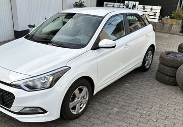 Hyundai i20 122.000 km 6.200 &euro; Kurtscheid 56581