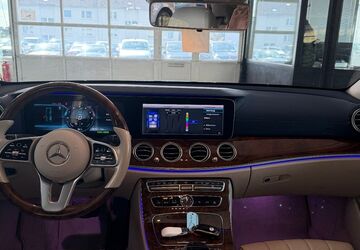 Mercedes-Benz E 300 125.000 km 28.999 &euro; Wirges 56422