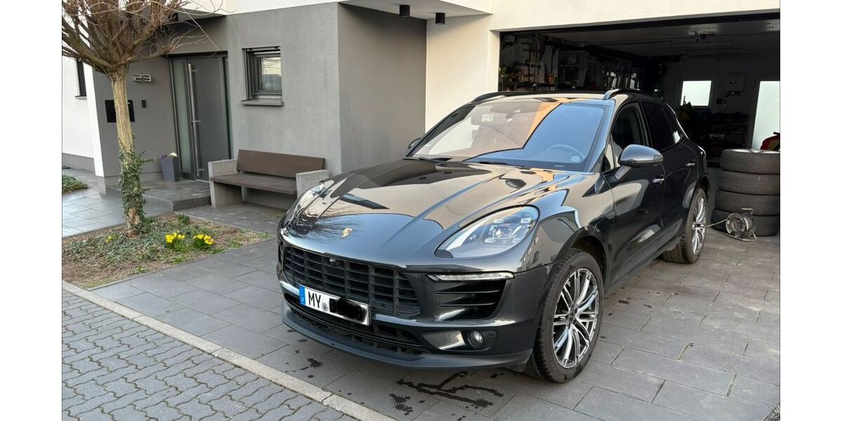 Porsche Macan 139.600 km 32.900 &euro; kruft 56642