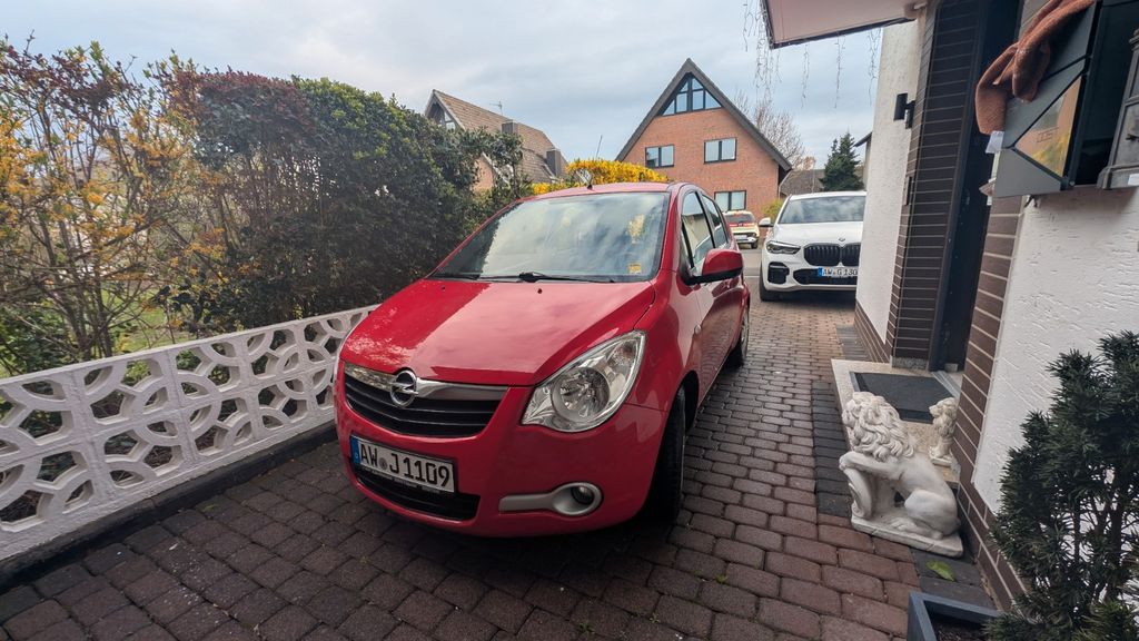 Opel Agila 183.000 km 1.900 &euro; Sinzig 53489