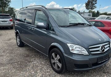 Mercedes-Benz Viano 299.000 km 10.990 &euro; Koblenz OT Neuendorf 56070