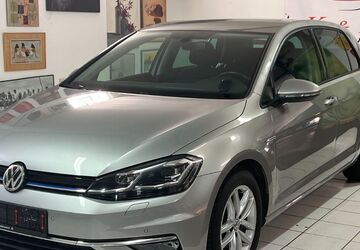 VW Golf 68.600 km 16.800 &euro; Mayen 56727