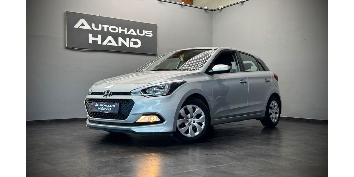 Hyundai i20 49.500 km 8.900 &euro; Bad Honnef/Rottbitze 53604