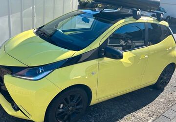 Toyota Andere 122.000 km 9.850 &euro; Bad Honnef 53604