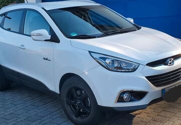 Hyundai ix35 38.100 km 10.900 &euro; Siershahn 56427