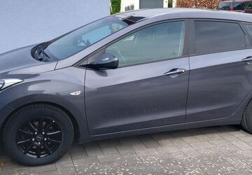 Hyundai i30 182.000 km 6.990 &euro; Osterspai 56340
