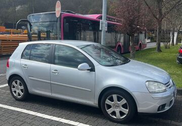 VW Golf 140.950 km 5.800 &euro; Koblenz 56072