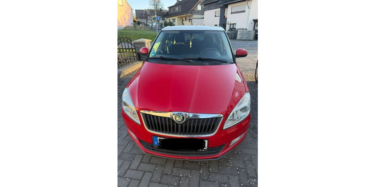 Skoda Fabia 151.211 km 3.900 &euro; Bad Honnef 53604