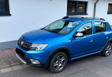 Dacia Sandero 80.101 km 8.500 &euro; Löf 56332