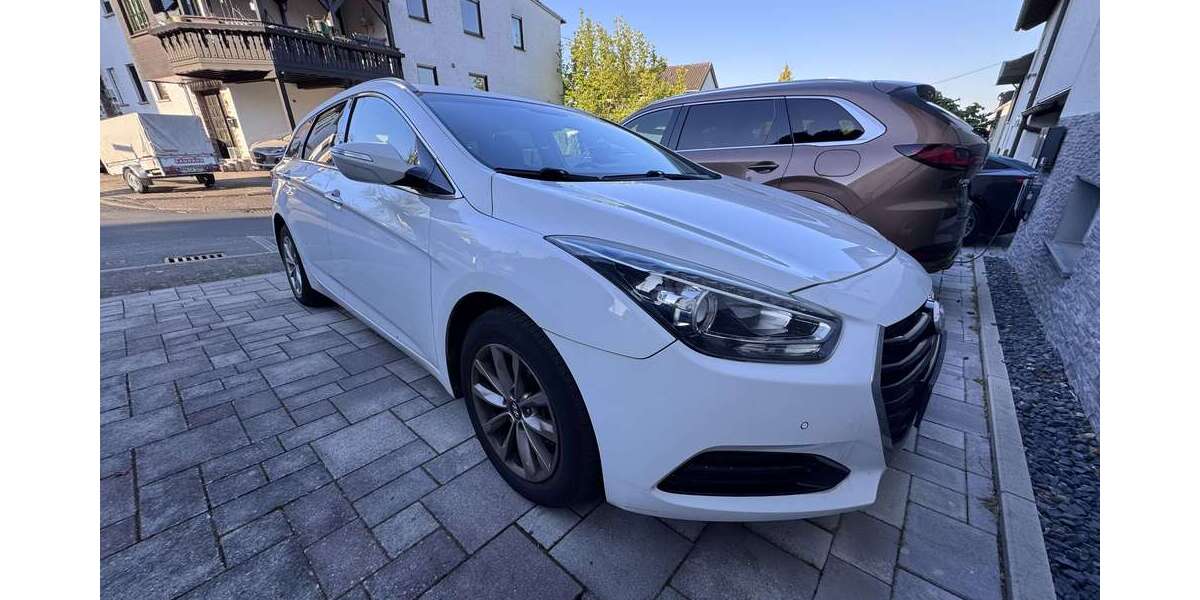 Hyundai i40 95.000 km 9.500 &euro; Neuwied 56564