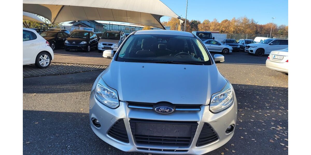 Ford Focus 315.762 km 1.590 &euro; Vettelschoss 53560