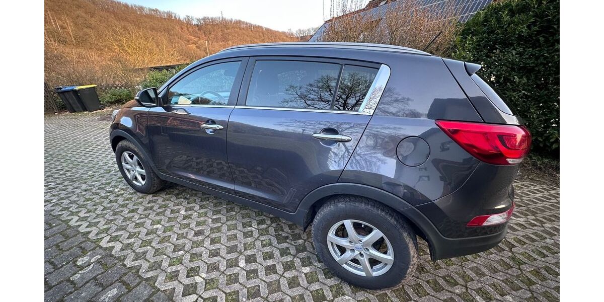 Kia Sportage 137.000 km 8.500 &euro; Fachbach 56133