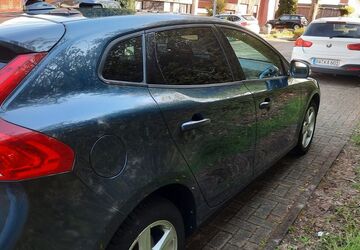 Volvo V40 196.000 km 7.500 &euro; Sinzig 53489