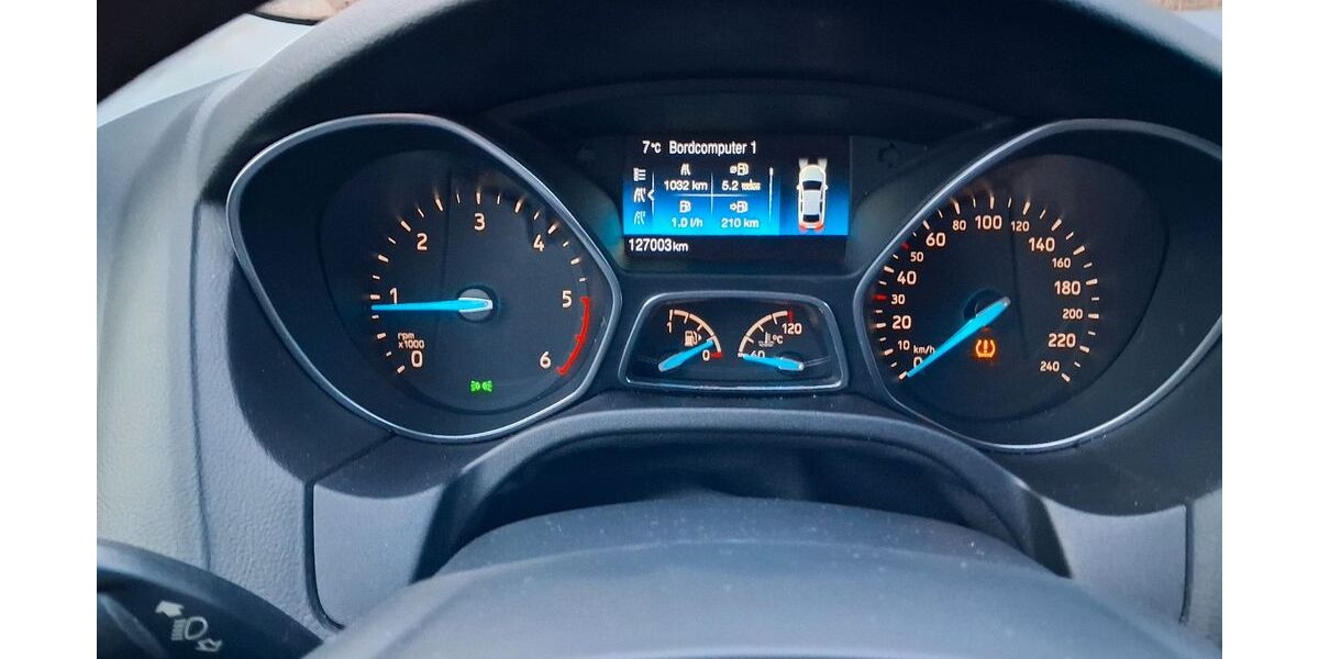 Ford Focus 127.500 km 6.000 &euro; Linz am Rhein 53545