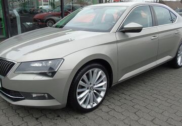 Skoda Superb 148.000 km 12.500 &euro; Ransbach-Baumbach 56235