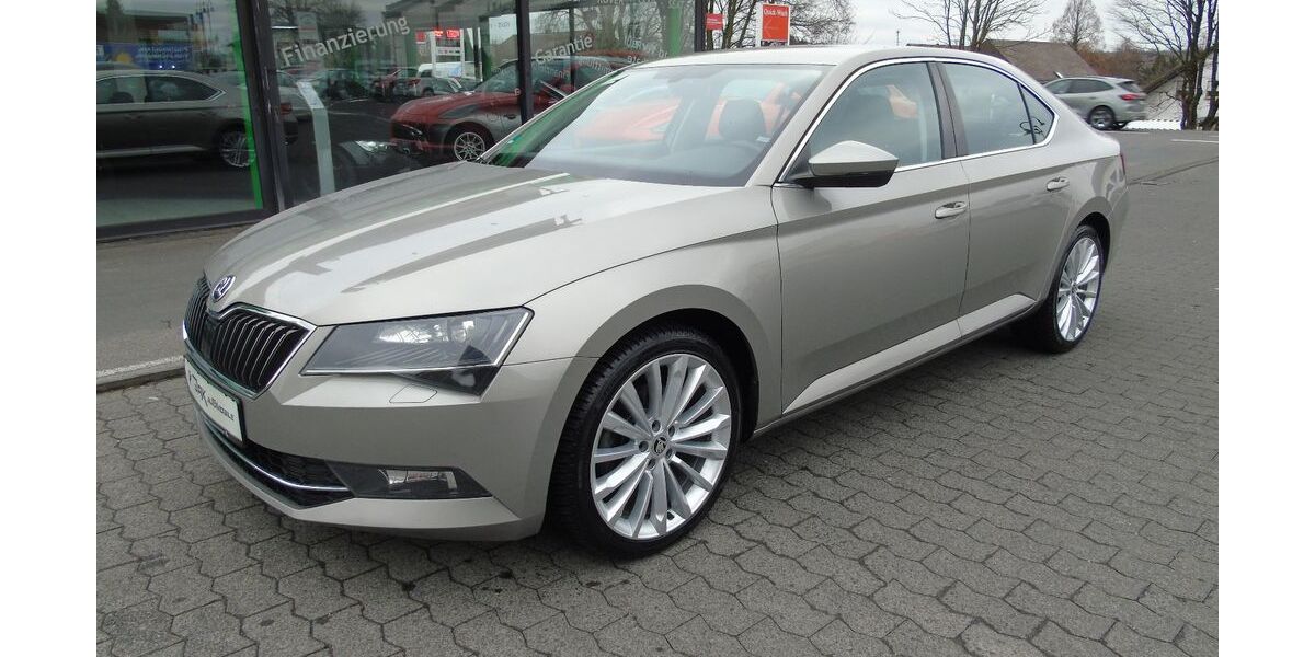 Skoda Superb 148.000 km 12.500 &euro; Ransbach-Baumbach 56235
