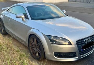 Audi TT 205.331 km 8.500 &euro; Remagen 53424