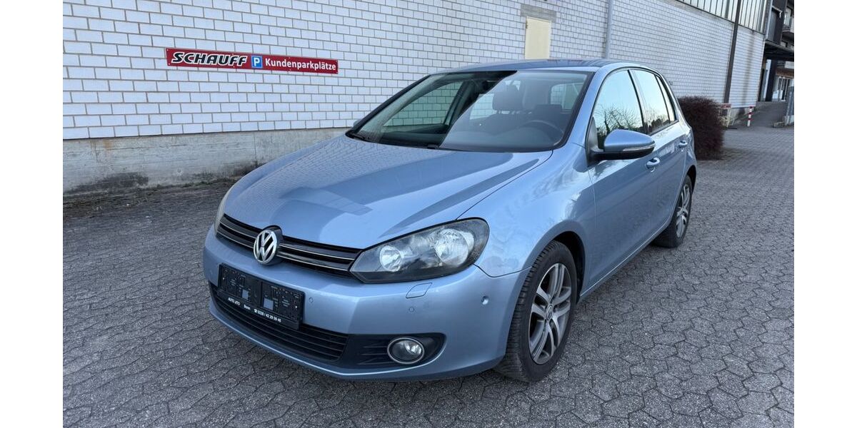 VW Golf 144.000 km 6.799 &euro; Remagen 53424