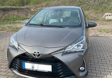 Toyota Yaris 54.641 km 13.500 &euro; Kruft 56642