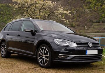 VW Golf 215.000 km 11.400 &euro; Spay 56322