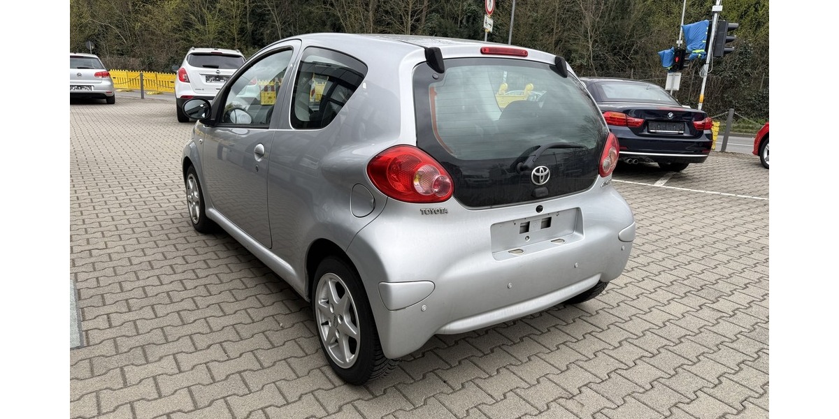 Toyota AYGO 1.0 Klima TÜV/AU 08.2027 172.000 km 1.990 &euro; Koblenz 56070