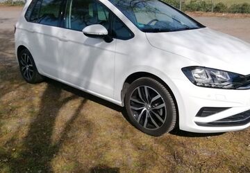 VW Golf Sportsvan 53.500 km 14.800 &euro; Bad Neuenahr-Ahrweiler 53474