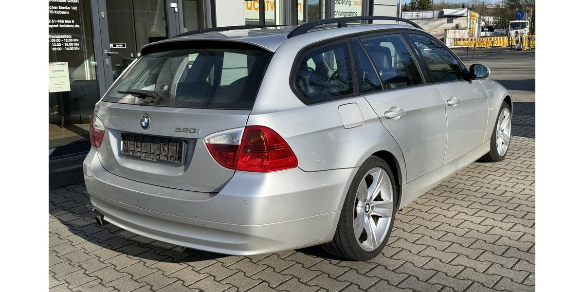 BMW 320 i 166.000 km 1.990 &euro; Koblenz 56070