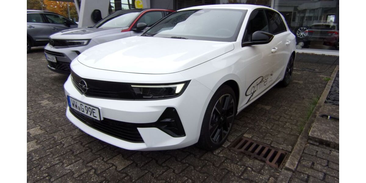 Opel Astra 3.500 km 32.490 &euro; Ransbach-Baumbach 56235