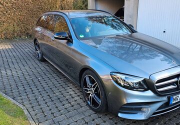 Mercedes-Benz E 350 94.500 km 32.900 &euro; Niederbreitbach 56589