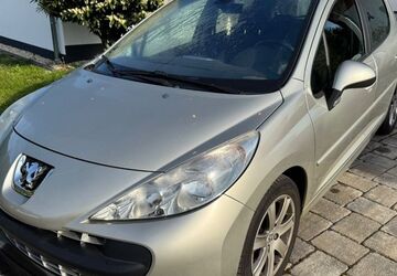 Peugeot 207 95.500 km 4.850 &euro; Andernach 56626