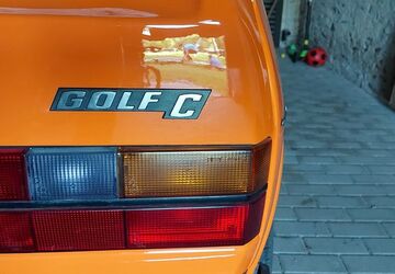 VW Golf 85.600 km 11.200 &euro; Forst 56754